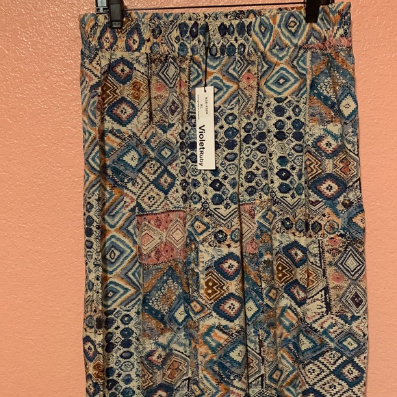 NWT Wide Legs Print Pants - Picture 2 of 7